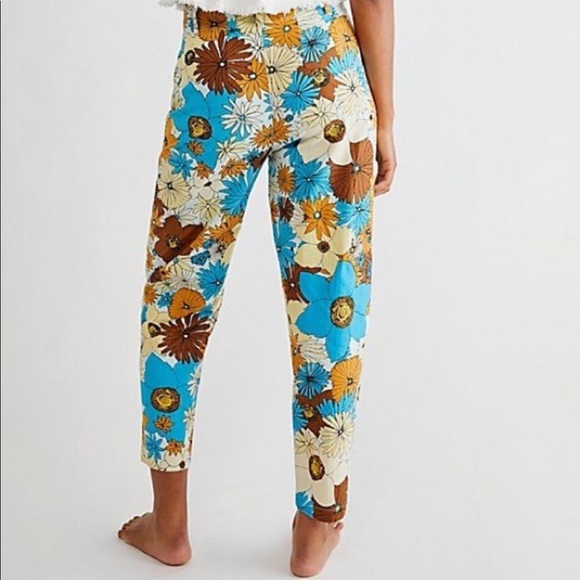 NWT Free People Tessa Tapered Trousers - Retro Floral Size 2 - Picture 2 of 16